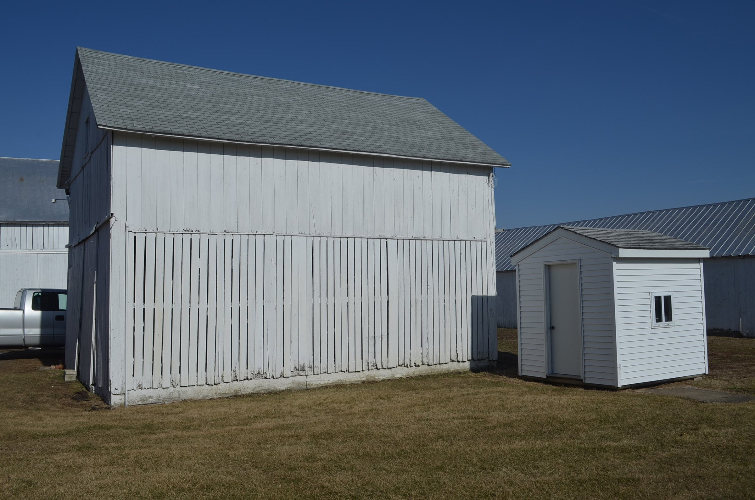 Property photo 9 - 2 DAY REAL ESTATE & PERSONAL PROPERTY AUCTION - HOME, LAND & PERSONAL PROPERTY IN ALLEN COUNTY, INDIANA